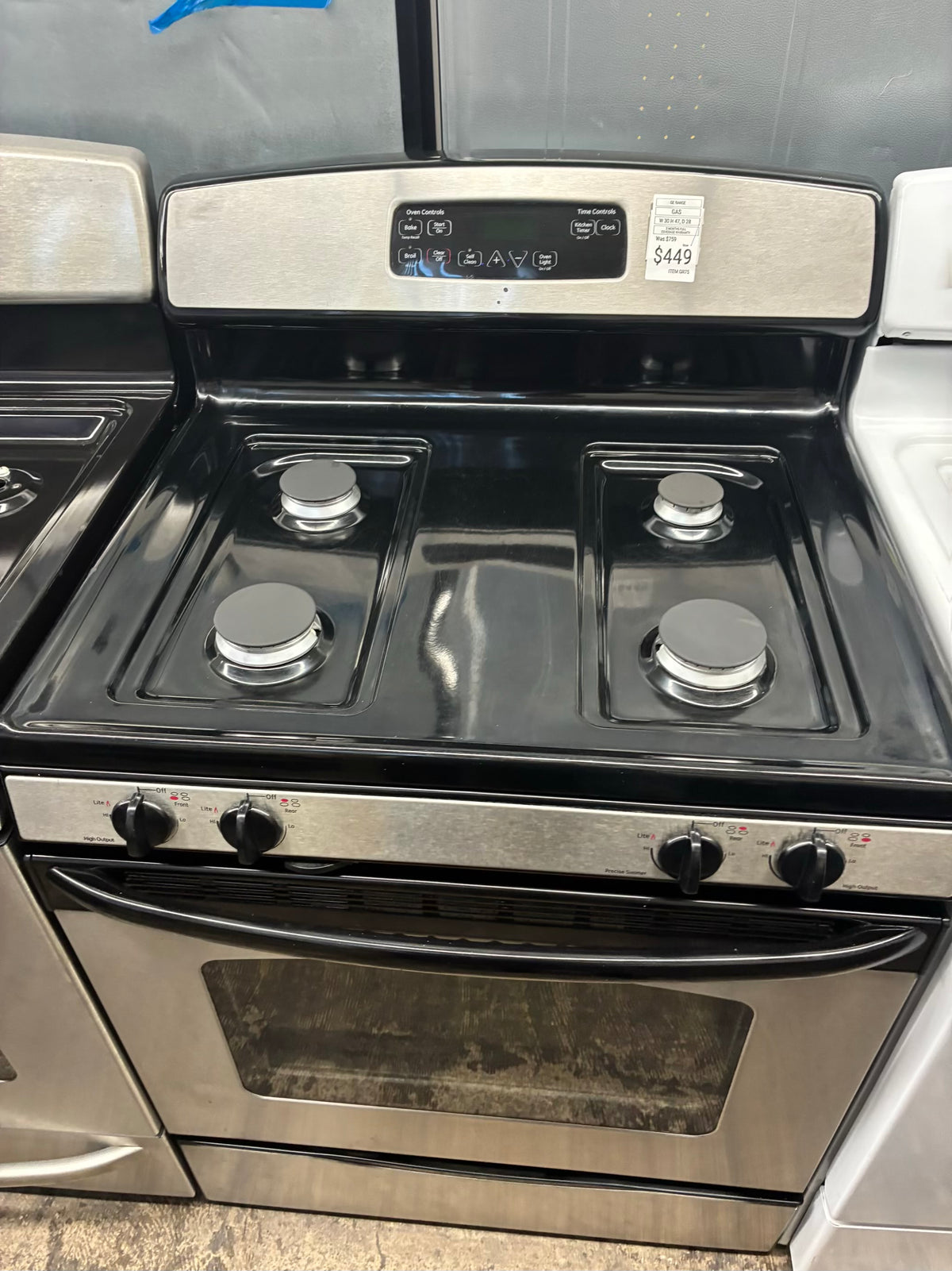 GE Gas Range stainless steel 4 Burners 30”