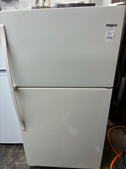 Whirlpool top freezer refrigerator beige 33”