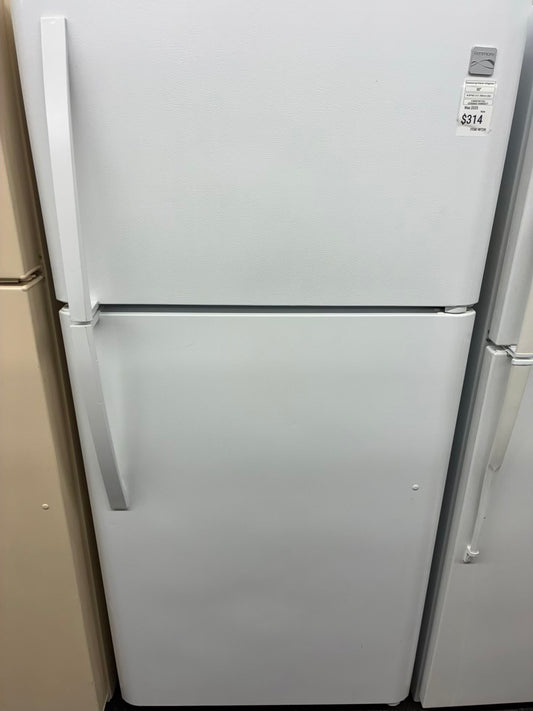 Frigidaire Top Freezer Refrigerator 30” white