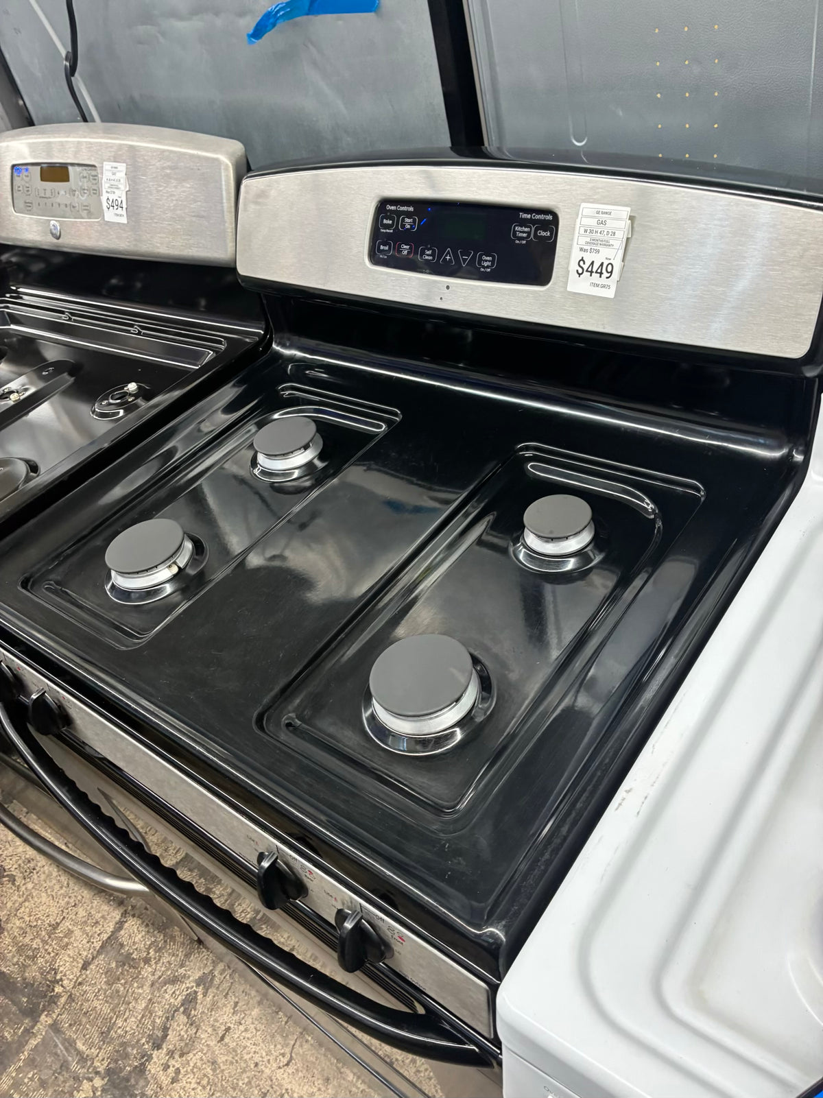 GE Gas Range stainless steel 4 Burners 30”