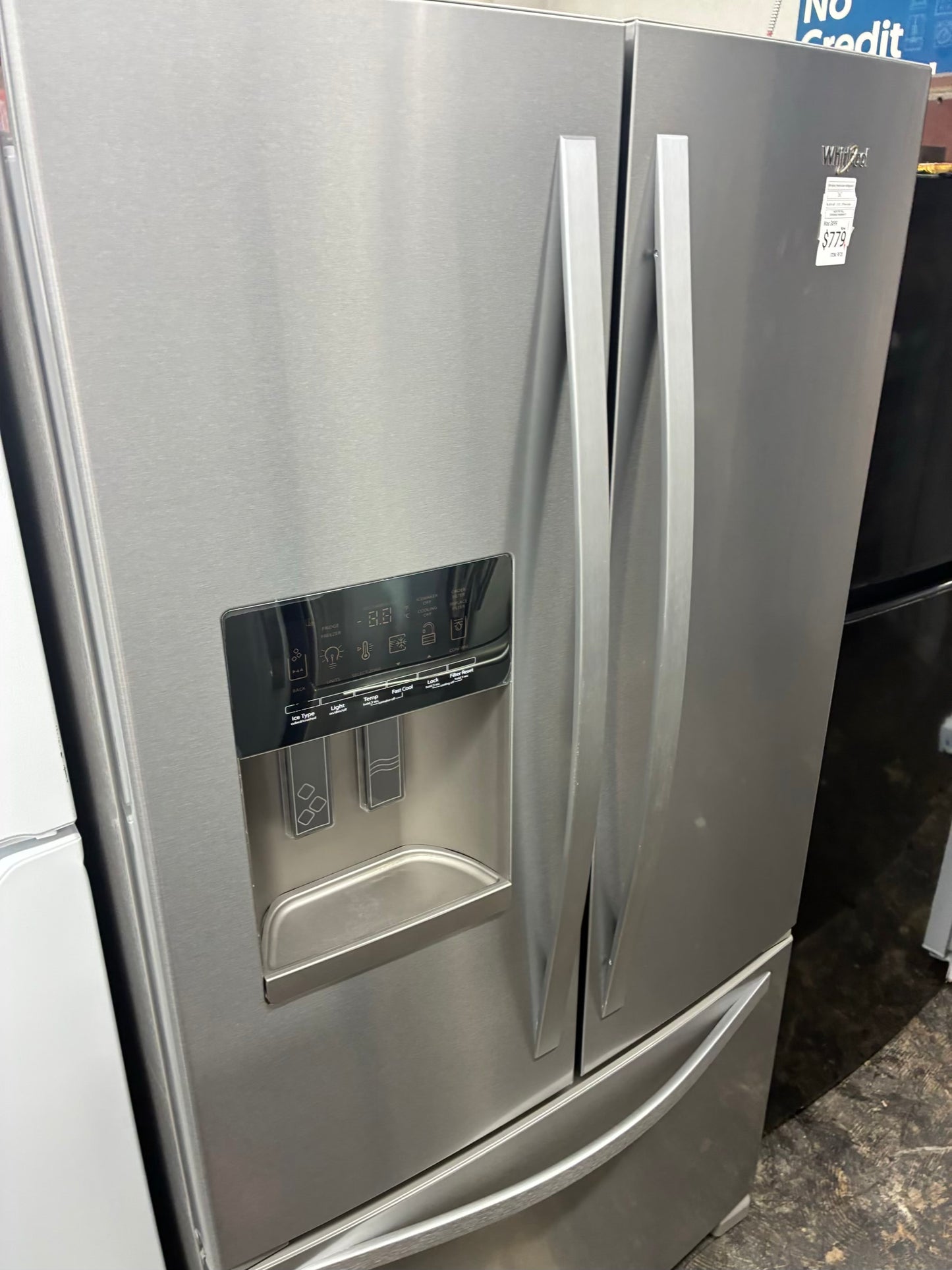 Whirlpool French door refrigerator stale stainless steel 36” ice maker water dispenser