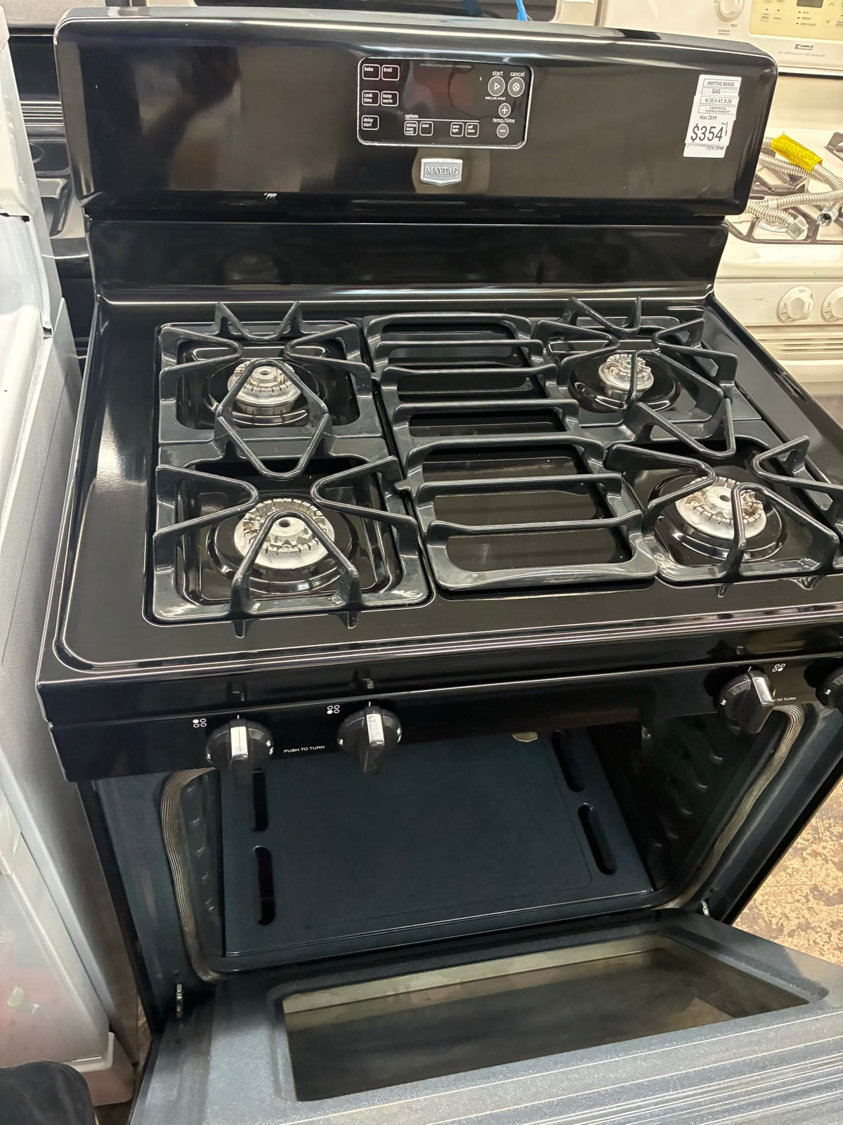 Maytag Gas Range Black 4 Burners 30”