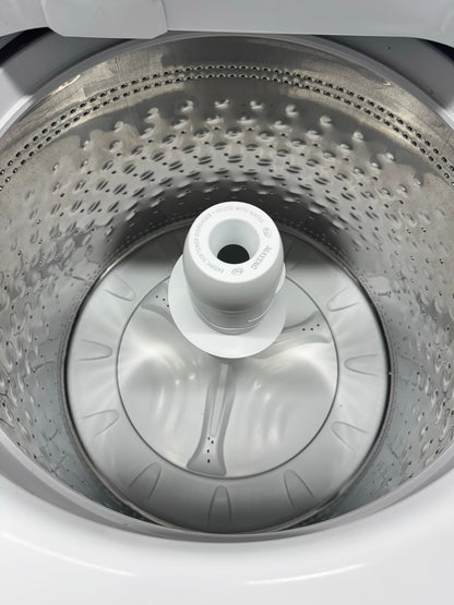 Maytag top load washer deep fill & rinse white 27” whit agitator stainless steel drum