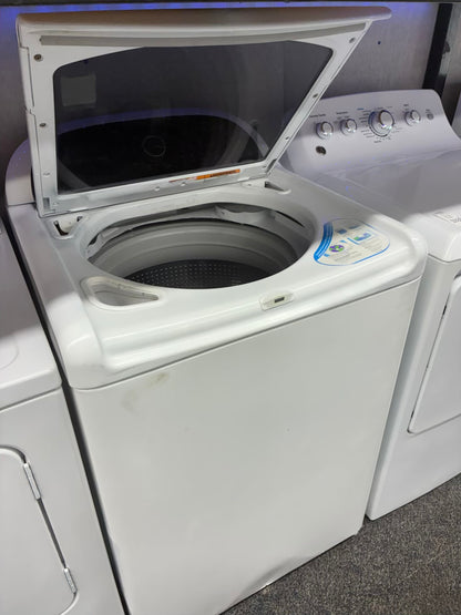 Whirlpool top load large capacity white 27”