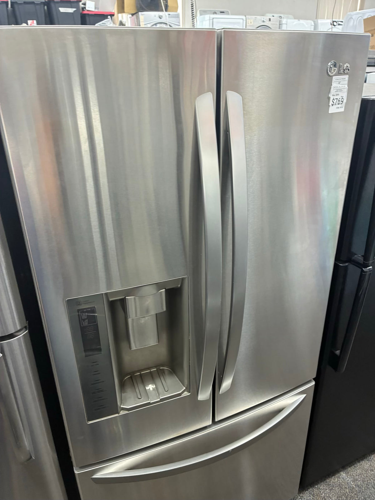 LG French door refrigerator stale stainless steel 33” ice maker water dispenser