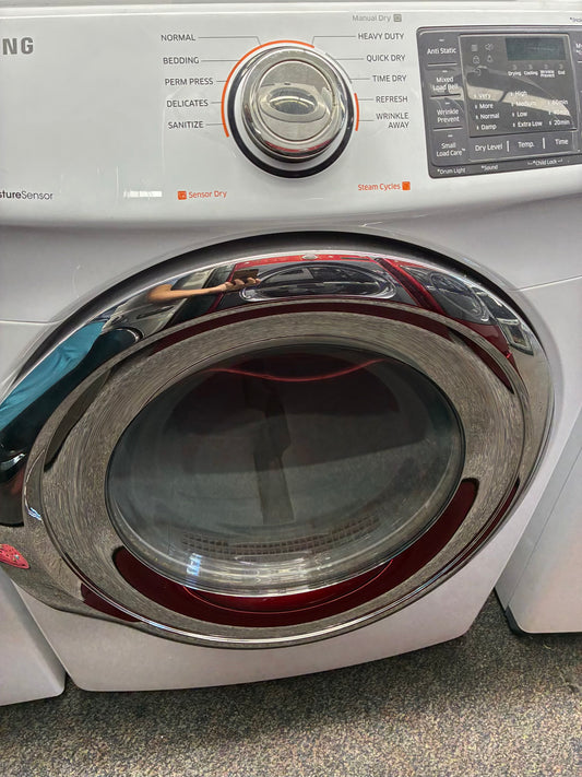 SAMSUMG gas dryer 27” large capacity white
