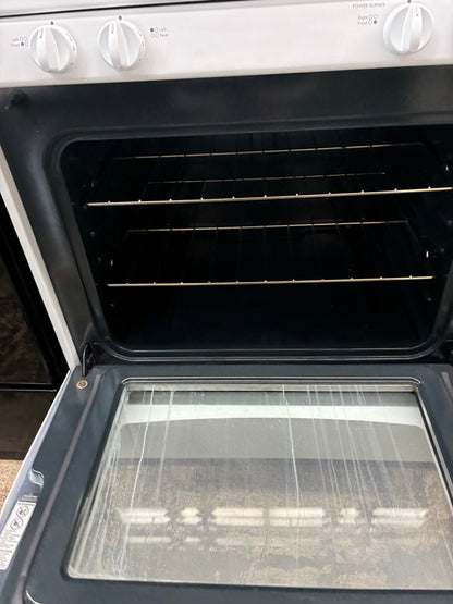 Kenmore Gas Range white 4 Burners 30”