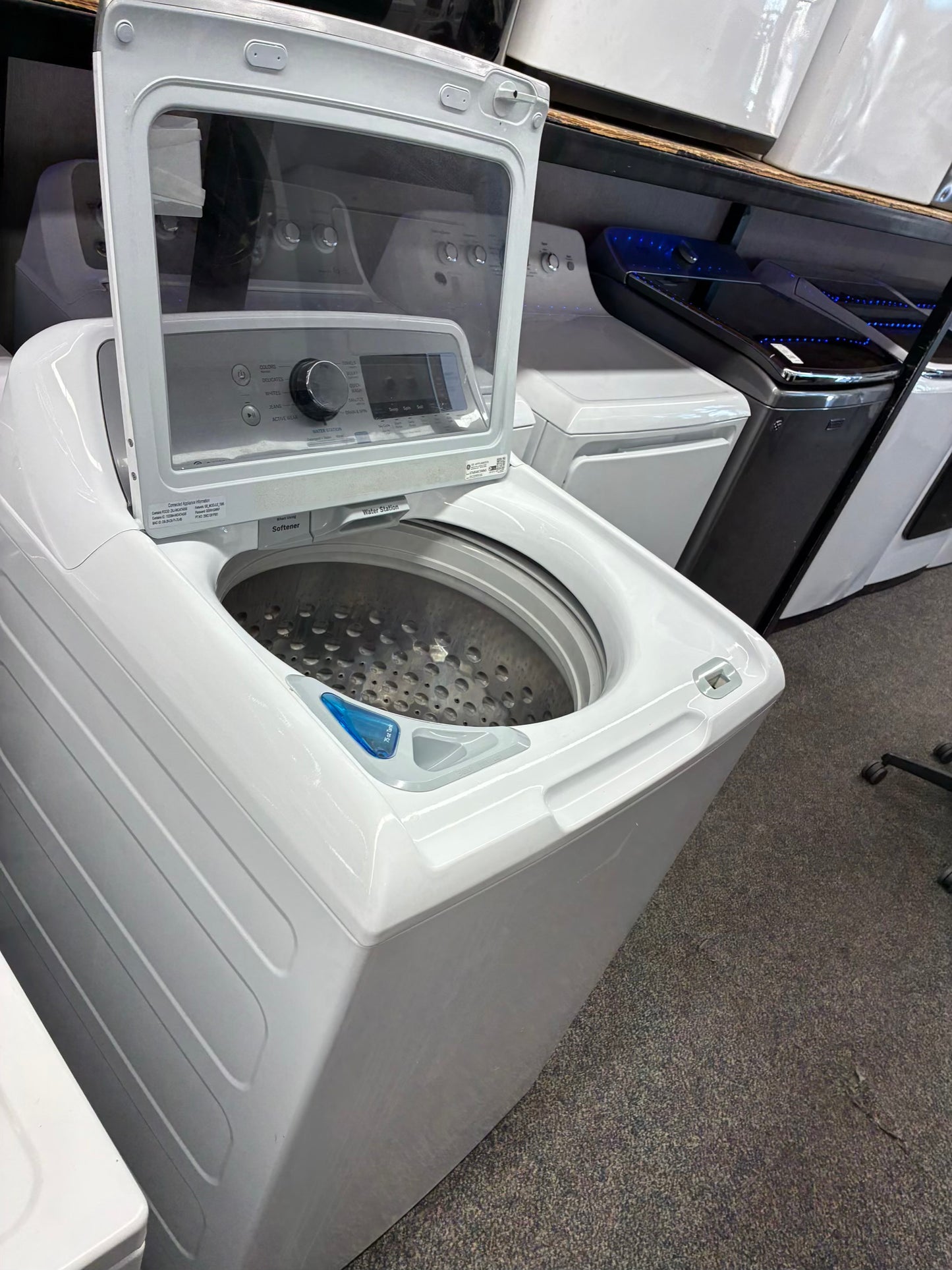 GE top load washer  large capacity side x side 27”