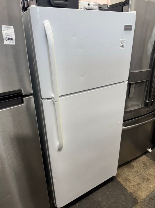 Frigidaire top freezer 30inch white