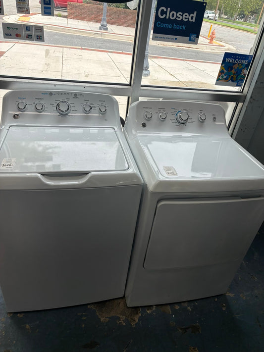 GE electric washer 27” and dryer 27” top load