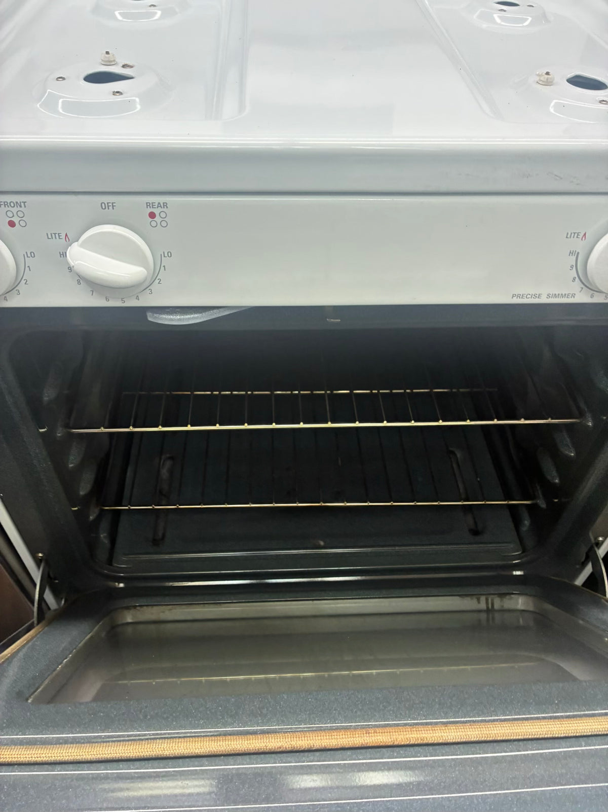 GE Gas Range beige color  4 Burners 30”
