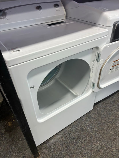 Kenmore gas dryer 29” large capacity white