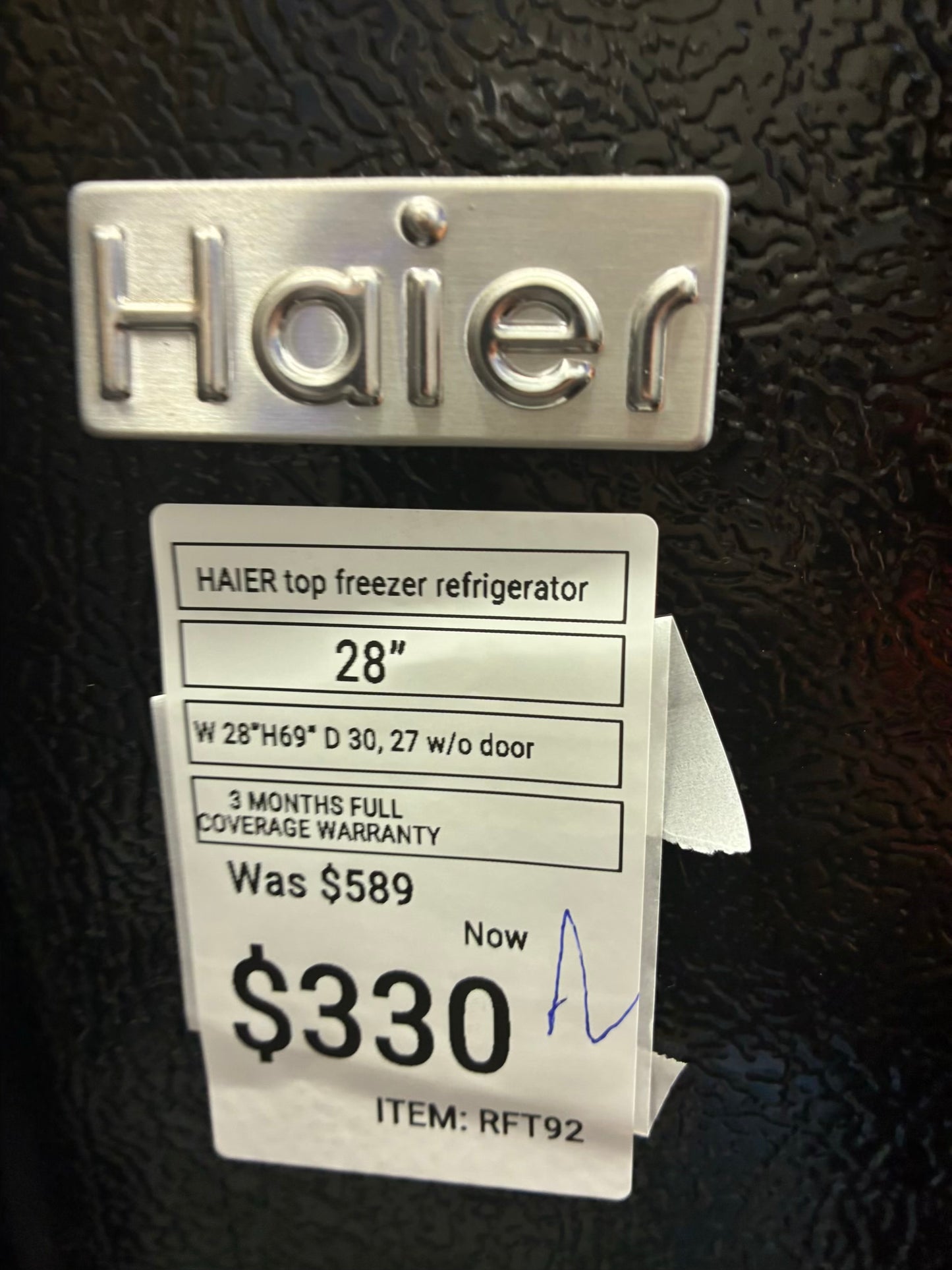 HAIER top freezer refrigerator black 28”