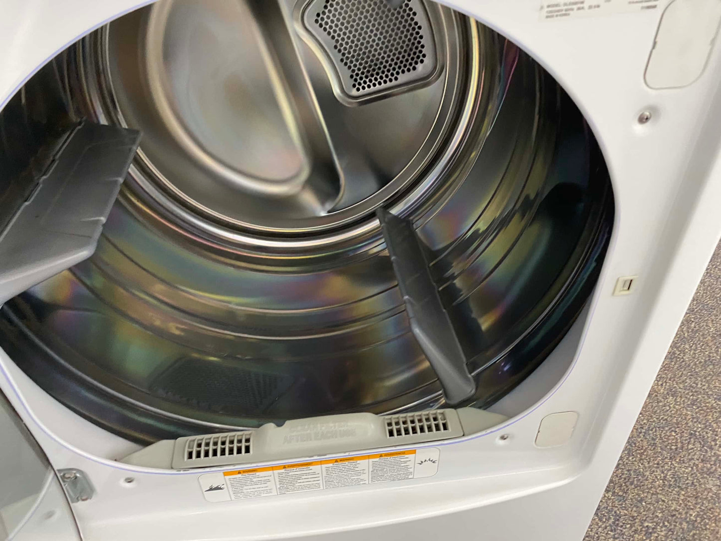 . ITEM #ED64B  LG electric dryer large capacity side x side 27”