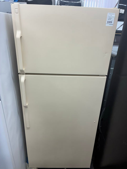 GE  Top Freezer Refrigerator 28” beige