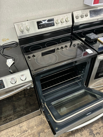 Frigidaire electric range black 5 burners 30”