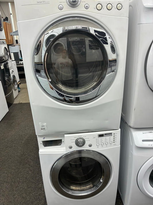 LG electric washer and dryer 27” front load