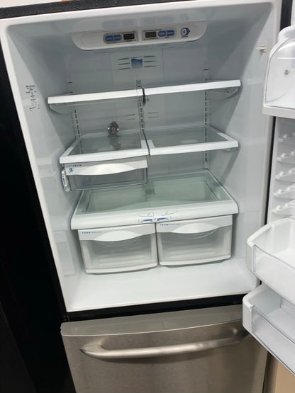 GE bottom freezer 30” Stainless steel