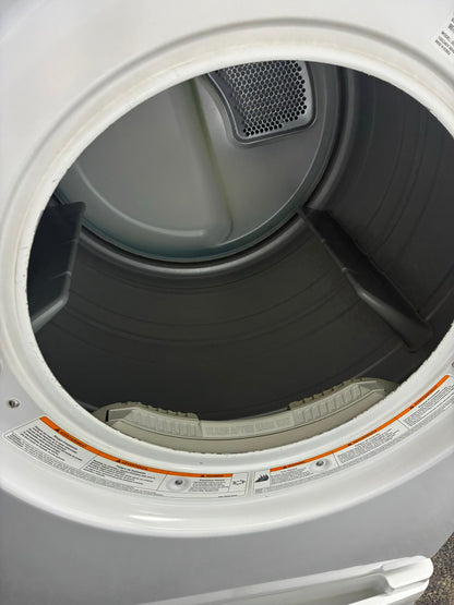 LG Electric Dryer 27” with pedestal white