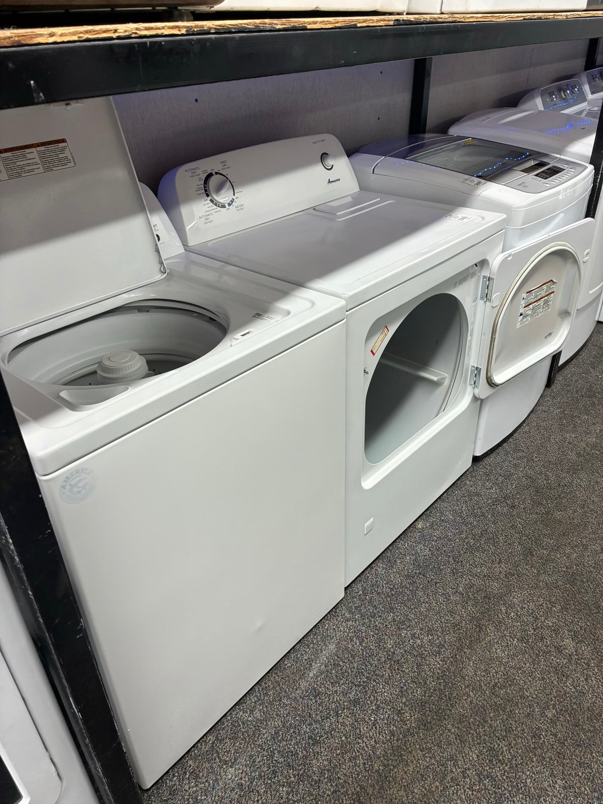 Amana  gas washer 27” and dryer 29” top load