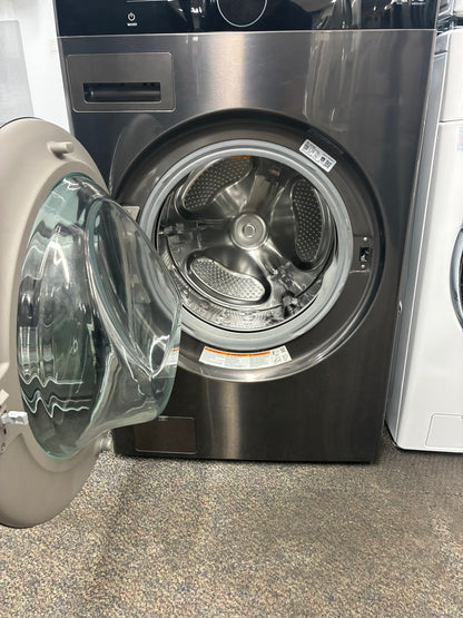 LG laundry center  washer and dryer set ELECTRIC 27” ventless