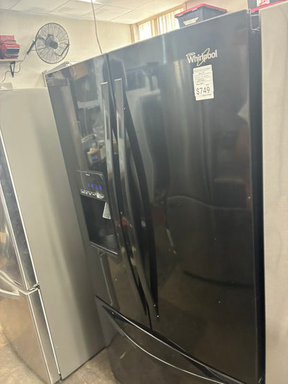 Whirlpool French door refrigerator black 36” ice maker water dispenser  ice maker