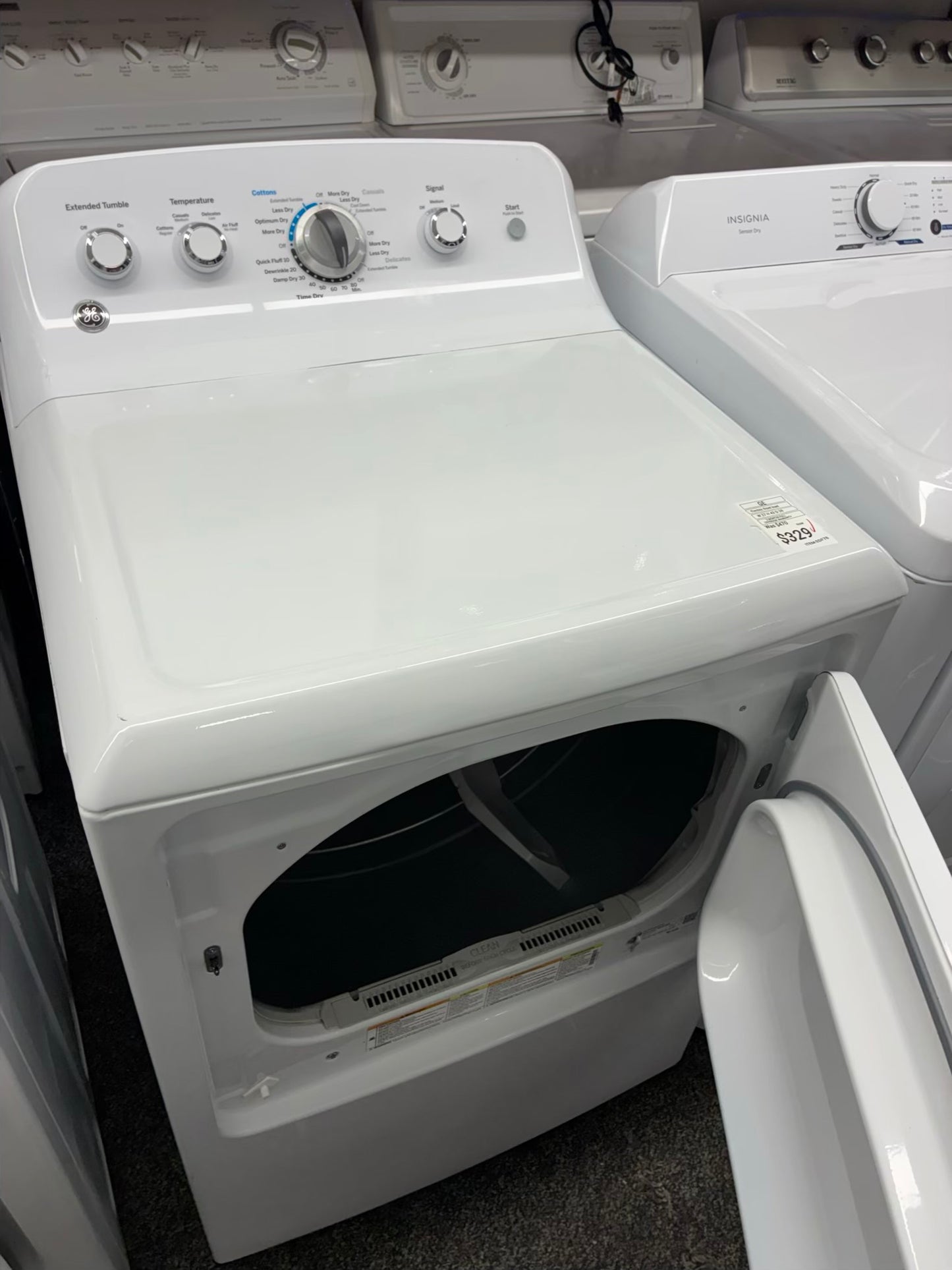 GE electric dryer 27” large capacity white