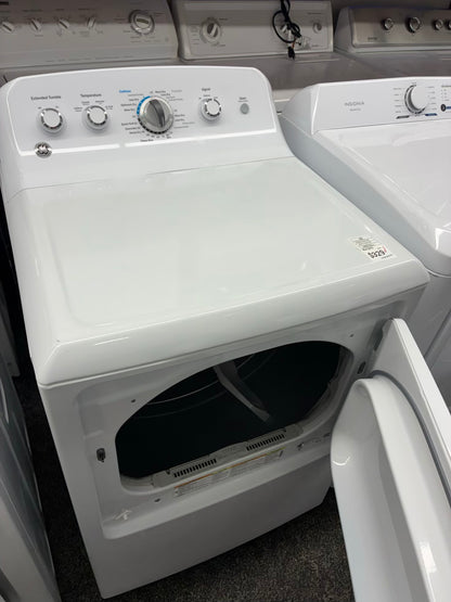 GE electric dryer 27” large capacity white