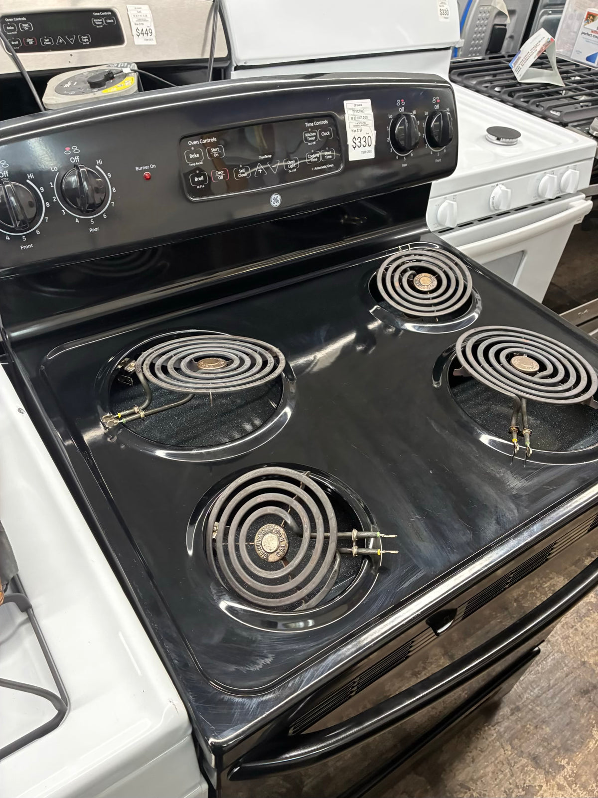 GE electric black steel 30” 4 burners coils