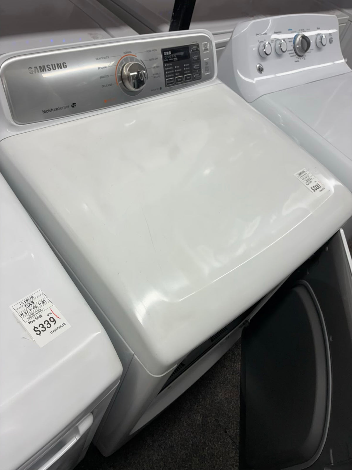 Samsung electric dryer 27” large capacity white