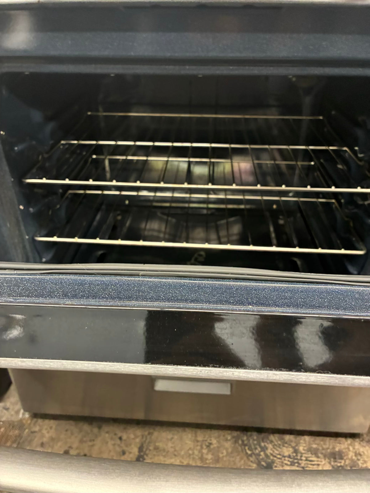 GE Gas Range stainless steel 5 Burners 30”