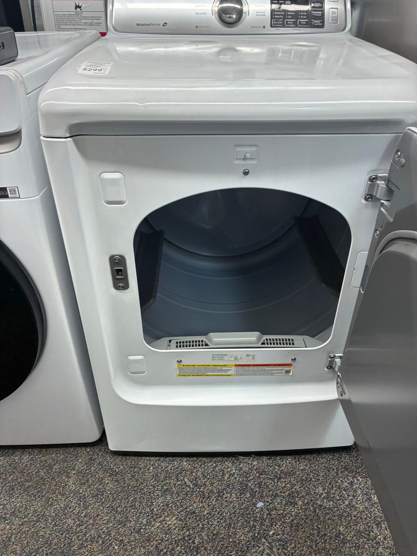 Samsung electric dryer 27” large capacity white