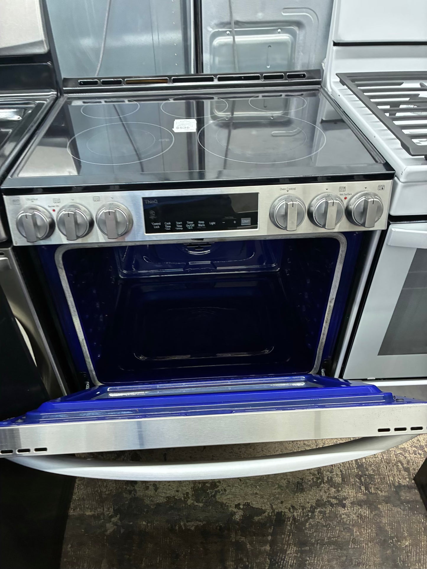 LG electric range black 5 burners 30”