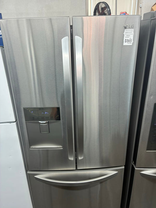 LG French door refrigerator stainless steel 30” ice maker water dispenser shelve missing