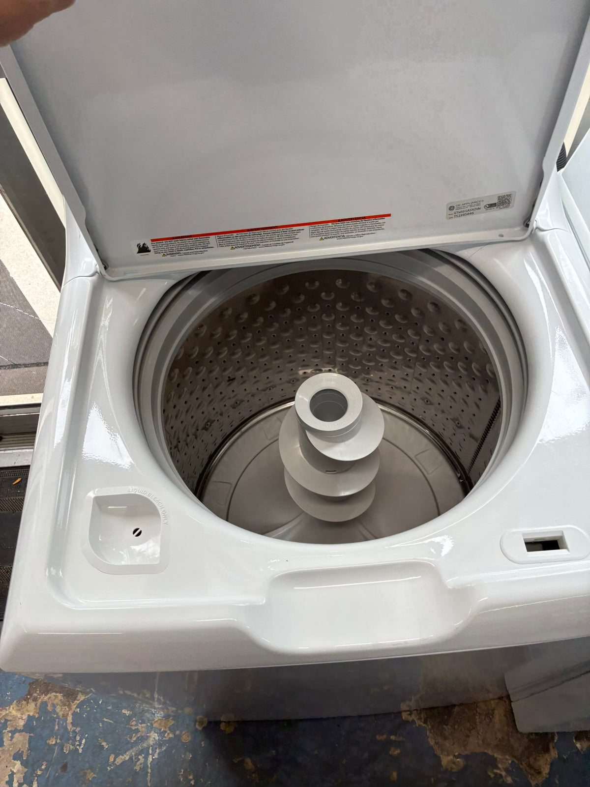 GE electric washer 27” and dryer 27” top load