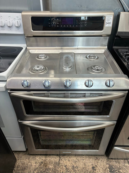 Kitchen Aid dual fuel  stainless steel range 5 burner 30 inch