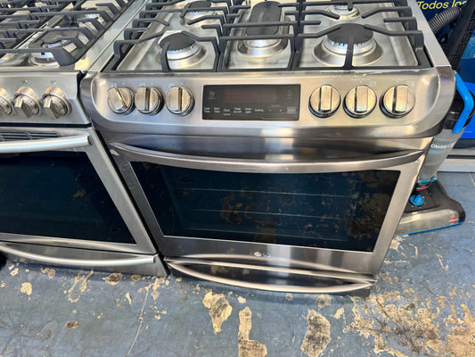 LG gas range stainless steel 5 burner sliding whit easy clean