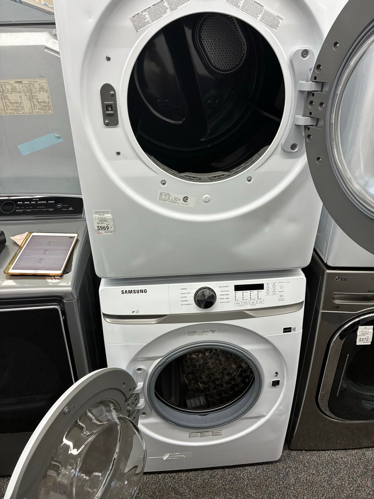 Samsung electric washer and dryer 27” front load NEW