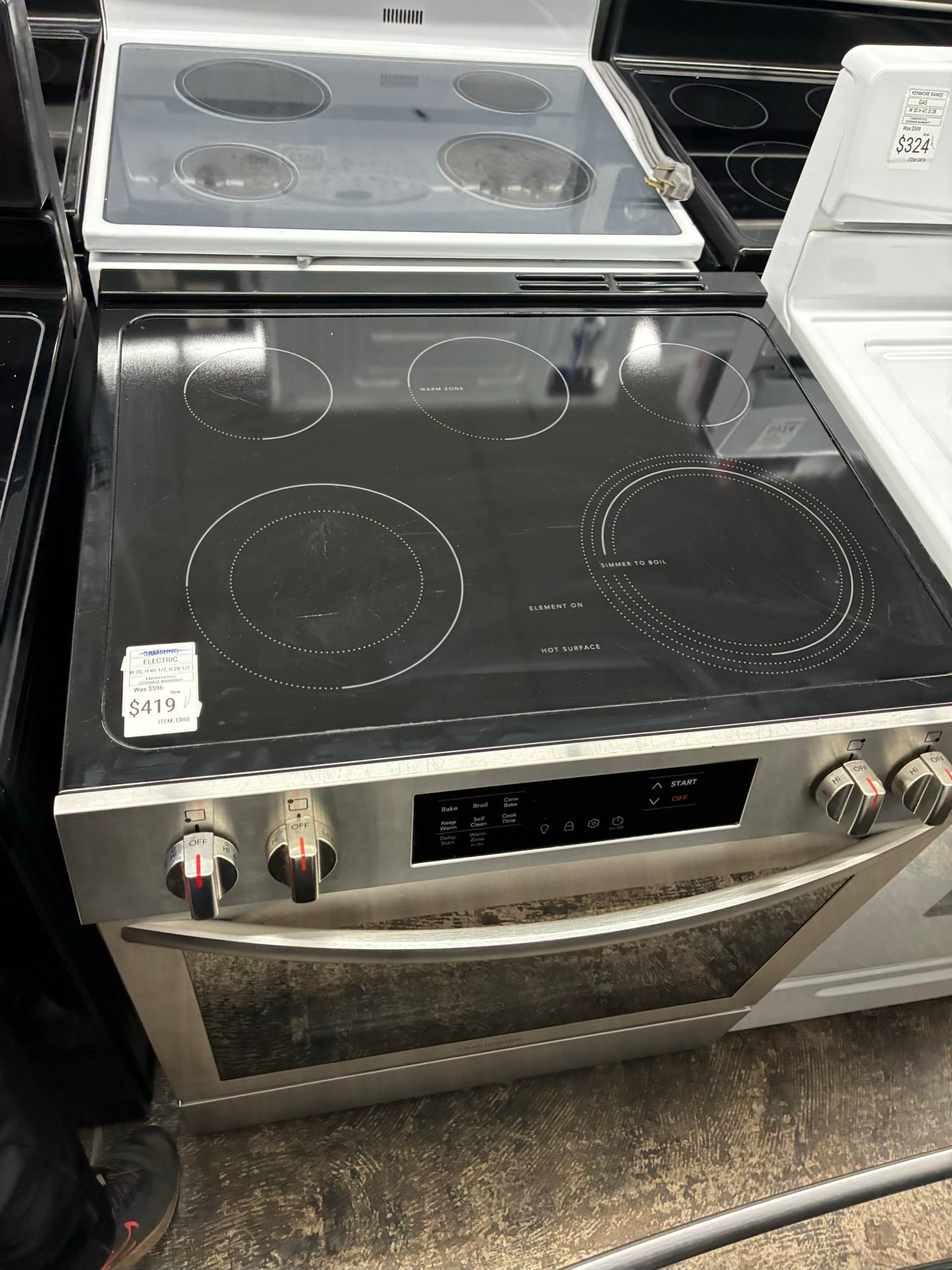 Frigidaire electric range black 5 burners 30”