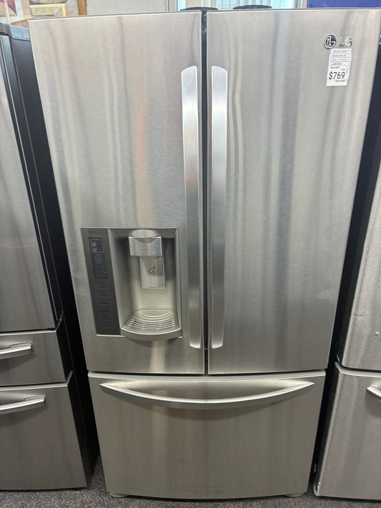 LG French door refrigerator stainless steel 33” ice maker water dispenser