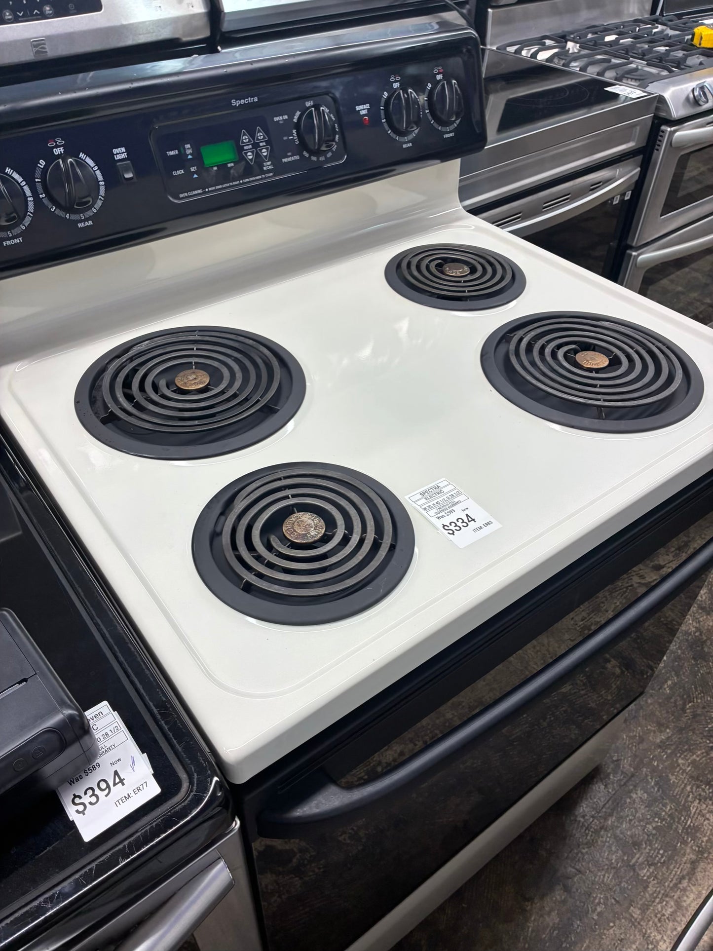 SPECTRA electric range black & white 30”