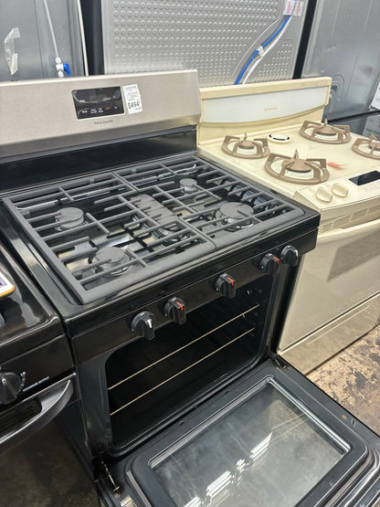 Frigidaire Gas Range stainless steel 5 Burners 30”
