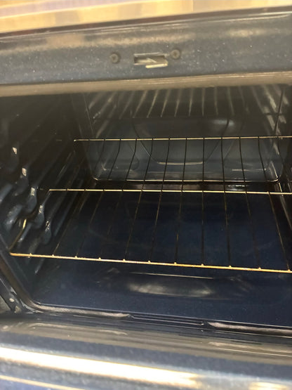 Samsung electric range stainless steel 30”