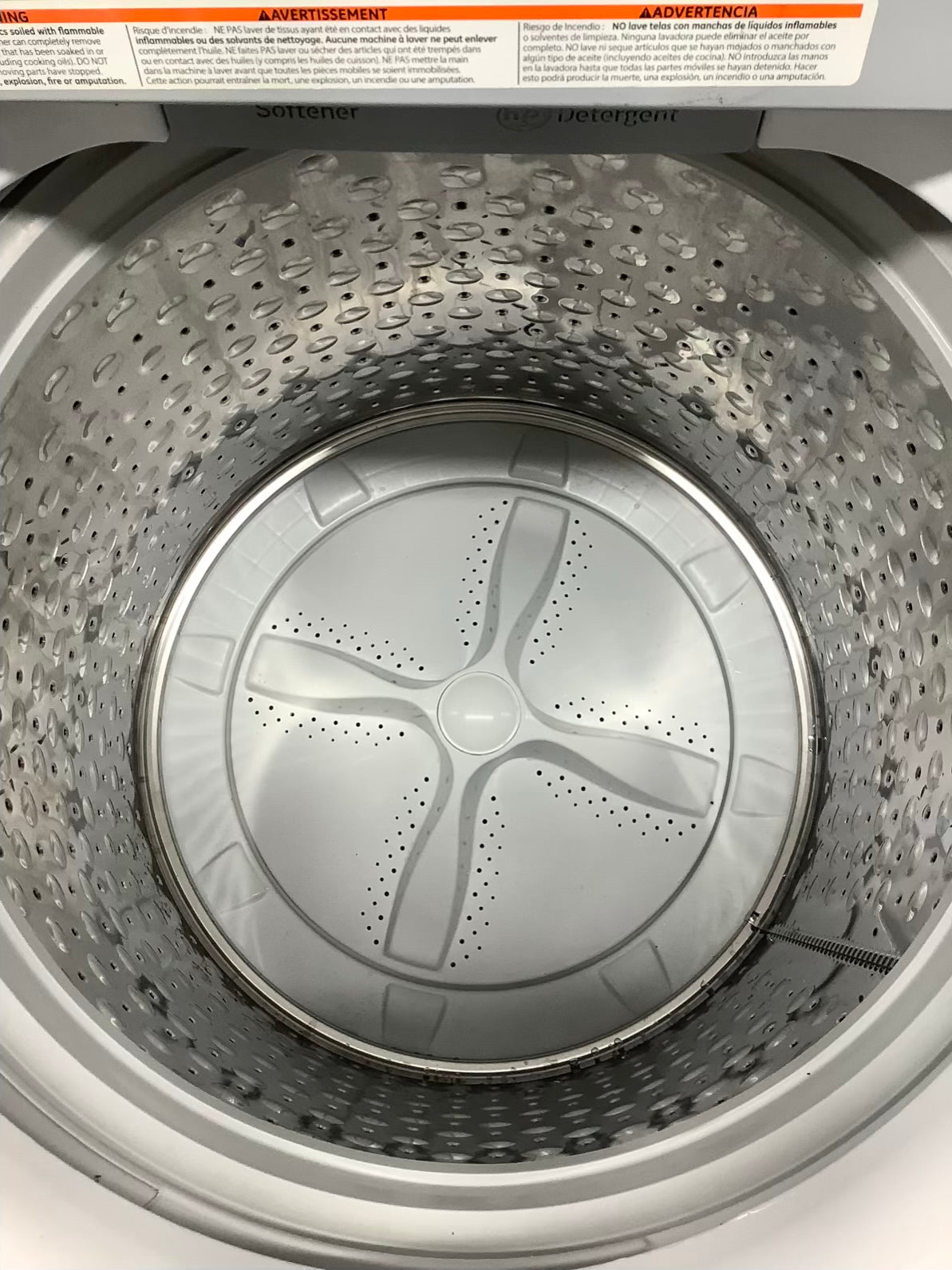 White GE washer top load
