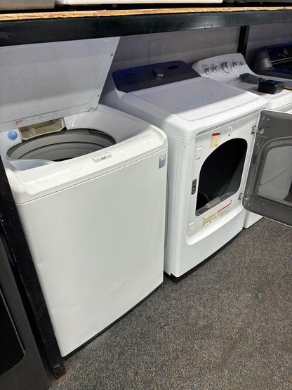 Samsung electric washer and dryer 27” top load