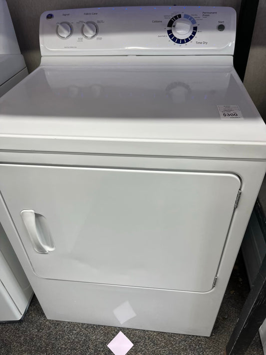 ^ ITEM: #ER41F  GE electric dryer 27” large capacity