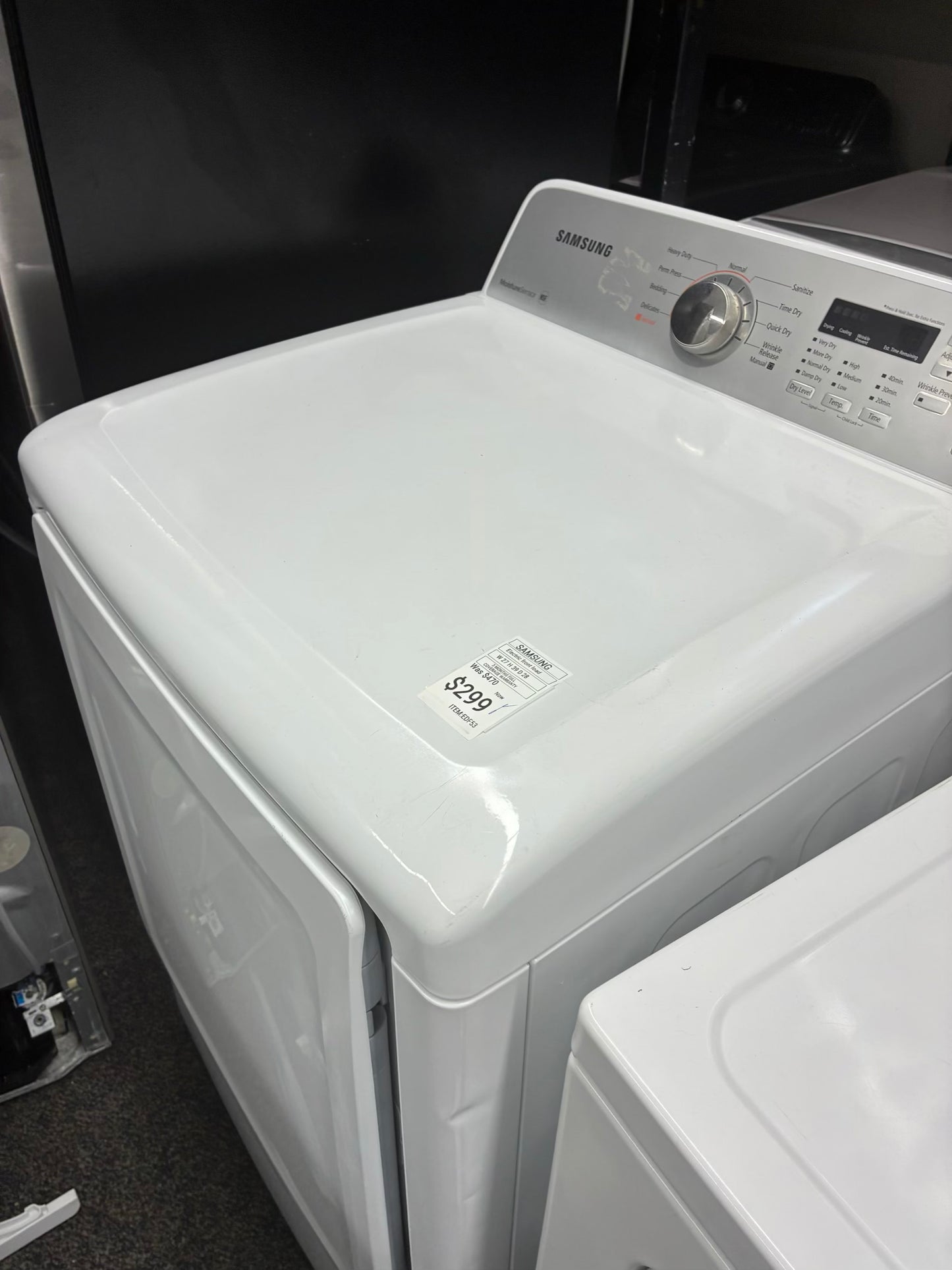 Samsung electric dryer 27” large capacity white