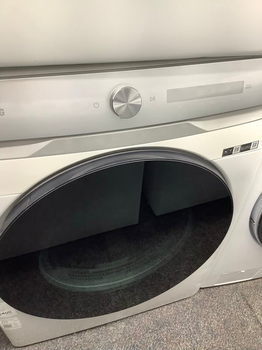 Samsung Open Box 7.5 cu. ft. Smart Dial GAS Dryer with Super Speed in Ivory 27 in