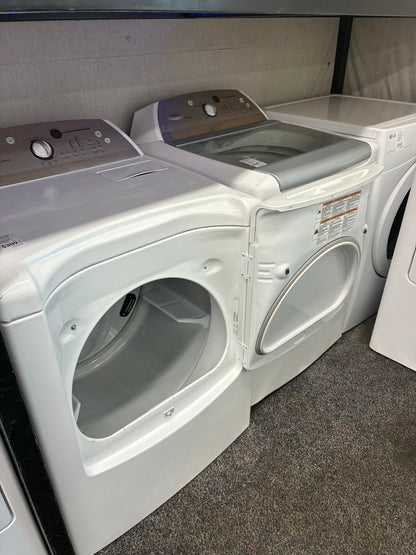 WHIRLPOOL WASHER 27”  N DRYER 29” TOP LOAD ELECTRIC SPECIAL SALE