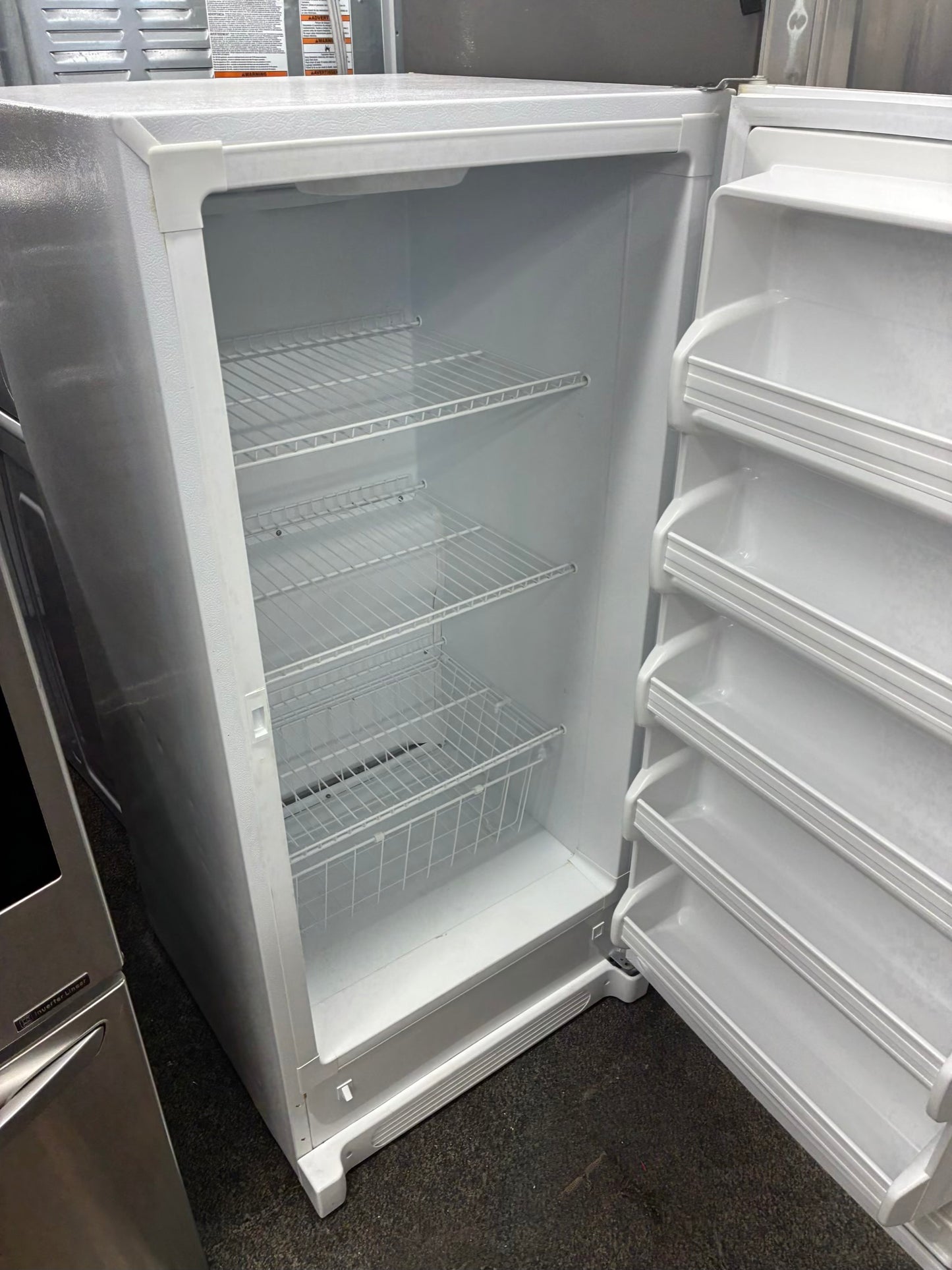 Kenmore Upright Freezer Refrigerator 28” white
